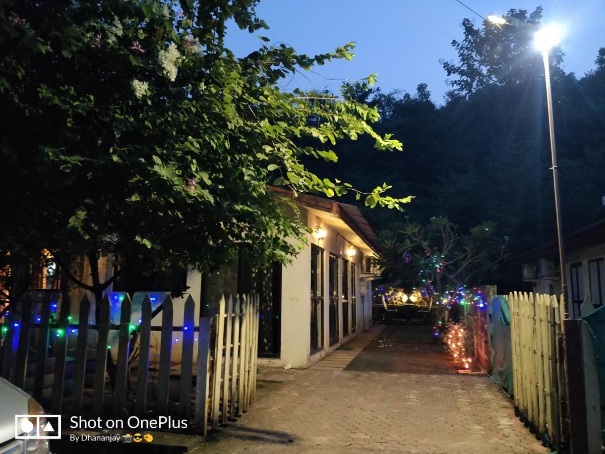 Chalet Casa Amor, Perfect Home Amidst Tranquility Karjat Exterior photo